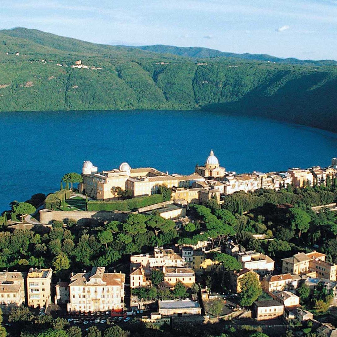 Private transfer from Rome to Castel Gandolfo