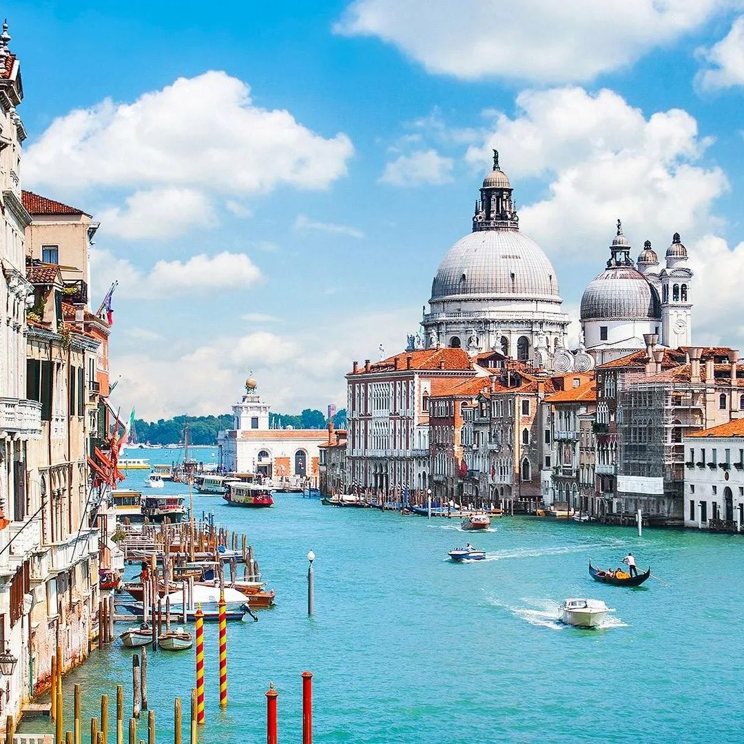 Private transfer from Rome to Venice